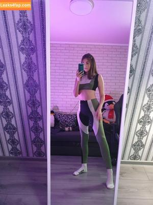 happy_manek photo #0152