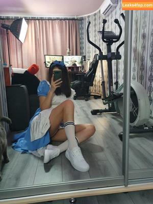 happy_manek photo #0184