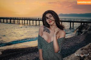 happy_manek photo #0188