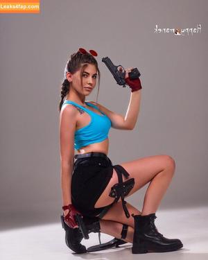 happy_manek photo #0207