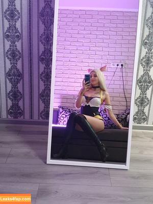 happy_manek photo #0272