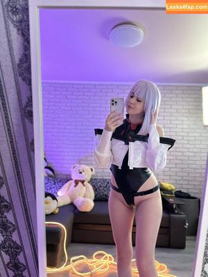 happy_manek photo #0445