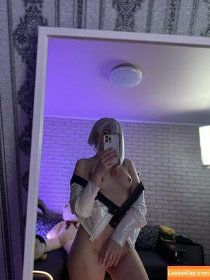 happy_manek photo #0451