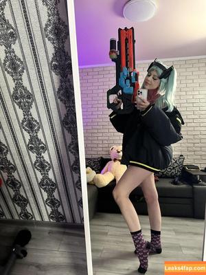 happy_manek photo #0504