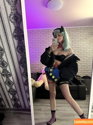 happy_manek photo #0507