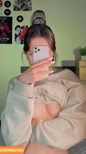 hareniks photo #0019