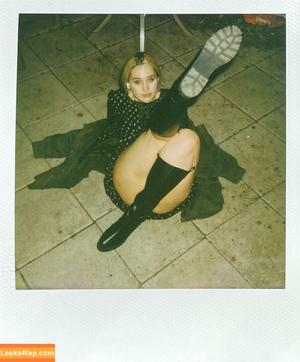 Harley Quinn Smith фото #0004