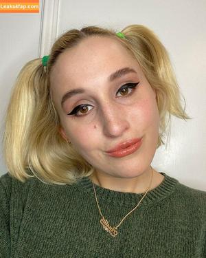 Harley Quinn Smith photo #0053