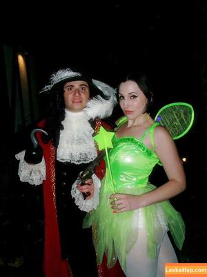 Harley Quinn Smith фото #0425