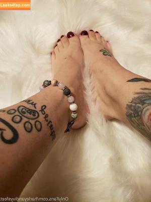 harleyandivysfeet photo #0003