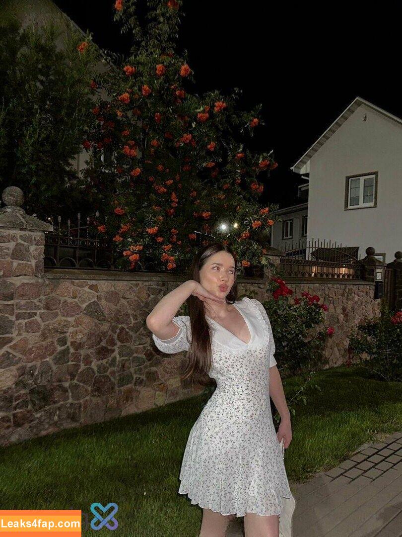 harmony_haze / happy_ellaa leaked photo photo #0022