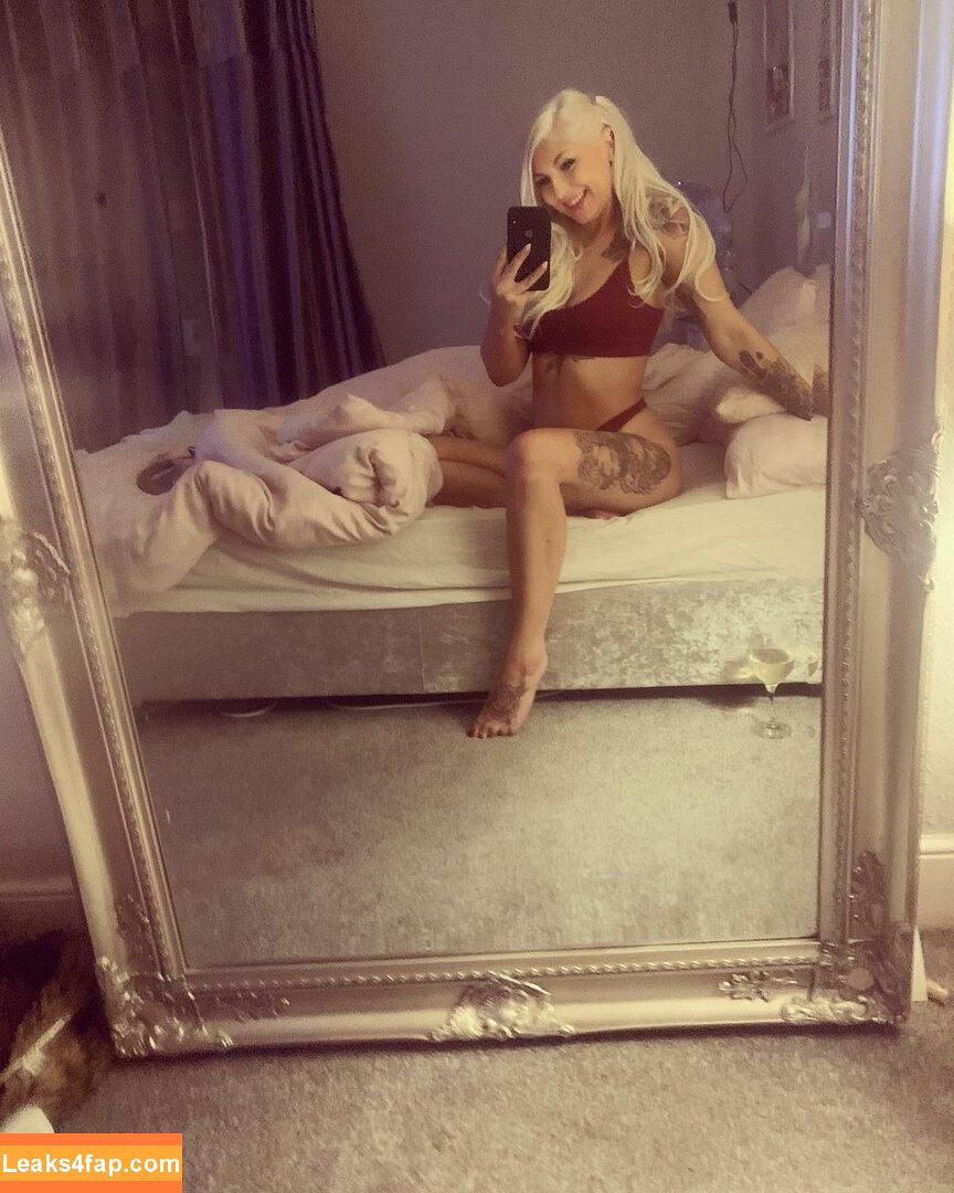 harrietellenshaw /  leaked photo photo #0066