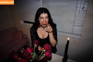Haunted Hippie photo #0002