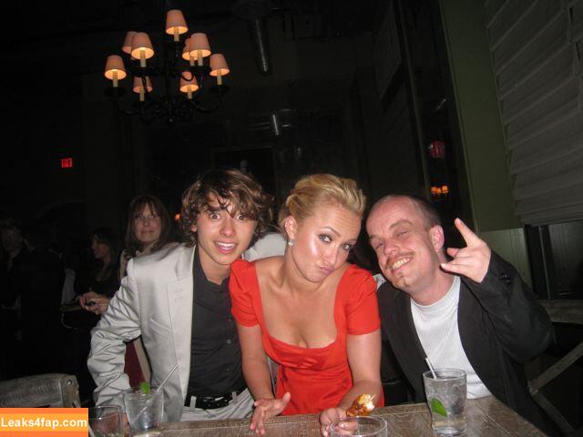 Hayden Panettiere / haydenpanettiere слитое фото фото #0202