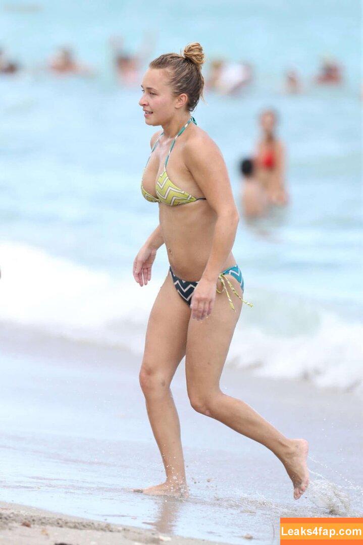 Hayden Panettiere / haydenpanettiere leaked photo photo #0546