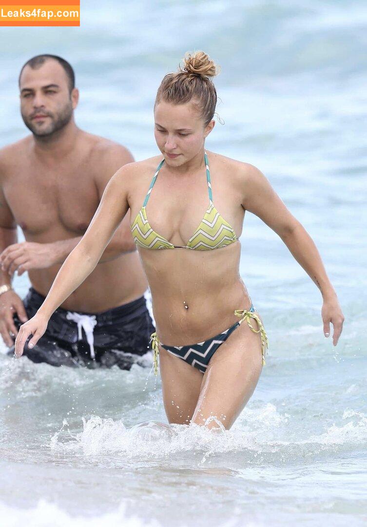 Hayden Panettiere / haydenpanettiere leaked photo photo #0553