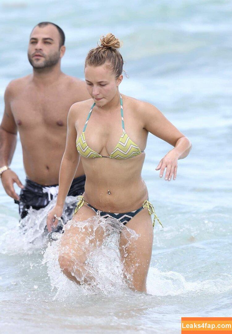 Hayden Panettiere / haydenpanettiere leaked photo photo #0554