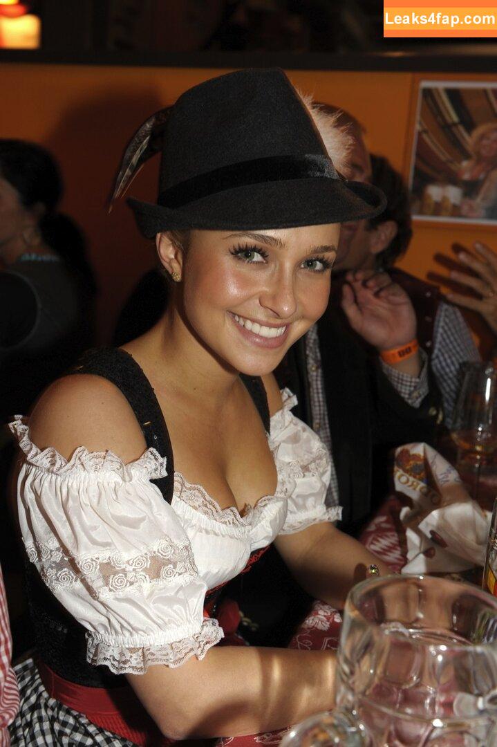 Hayden Panettiere / haydenpanettiere слитое фото фото #0566