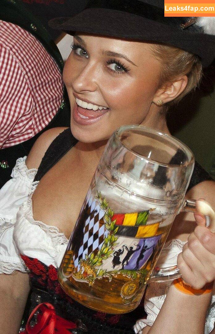 Hayden Panettiere / haydenpanettiere слитое фото фото #0574