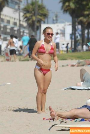 Hayden Panettiere фото #0010