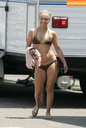 Hayden Panettiere фото #0023