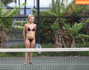 Hayden Panettiere фото #0034