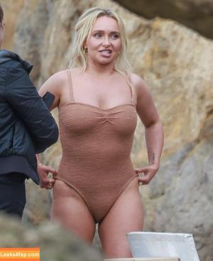 Hayden Panettiere photo #0094