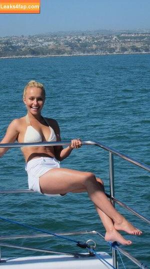 Hayden Panettiere фото #0198