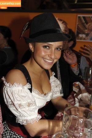 Hayden Panettiere photo #0293