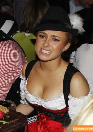 Hayden Panettiere photo #0296