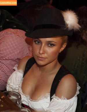 Hayden Panettiere photo #0300
