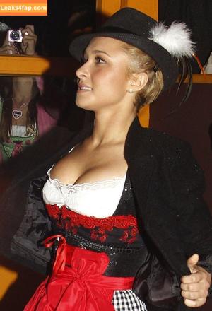 Hayden Panettiere photo #0301