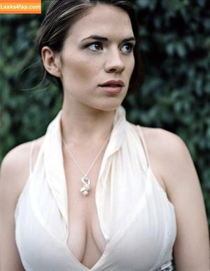 Hayley Atwell photo #0007