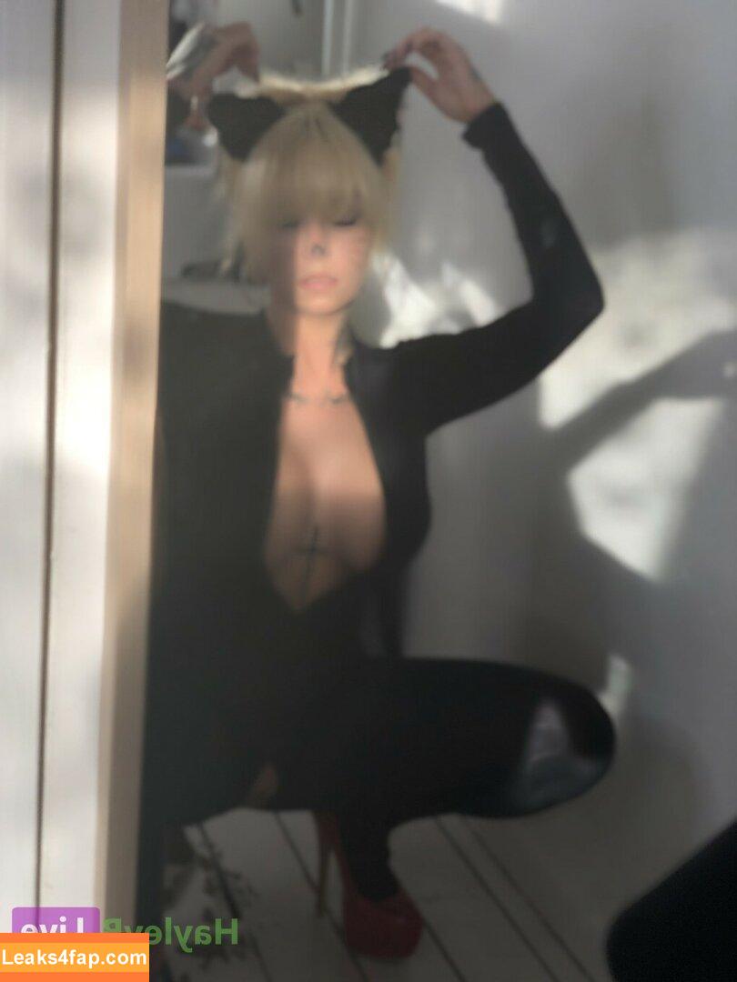 hayley_b / Ms_hayley_b / TheHayleyB leaked photo photo #0495