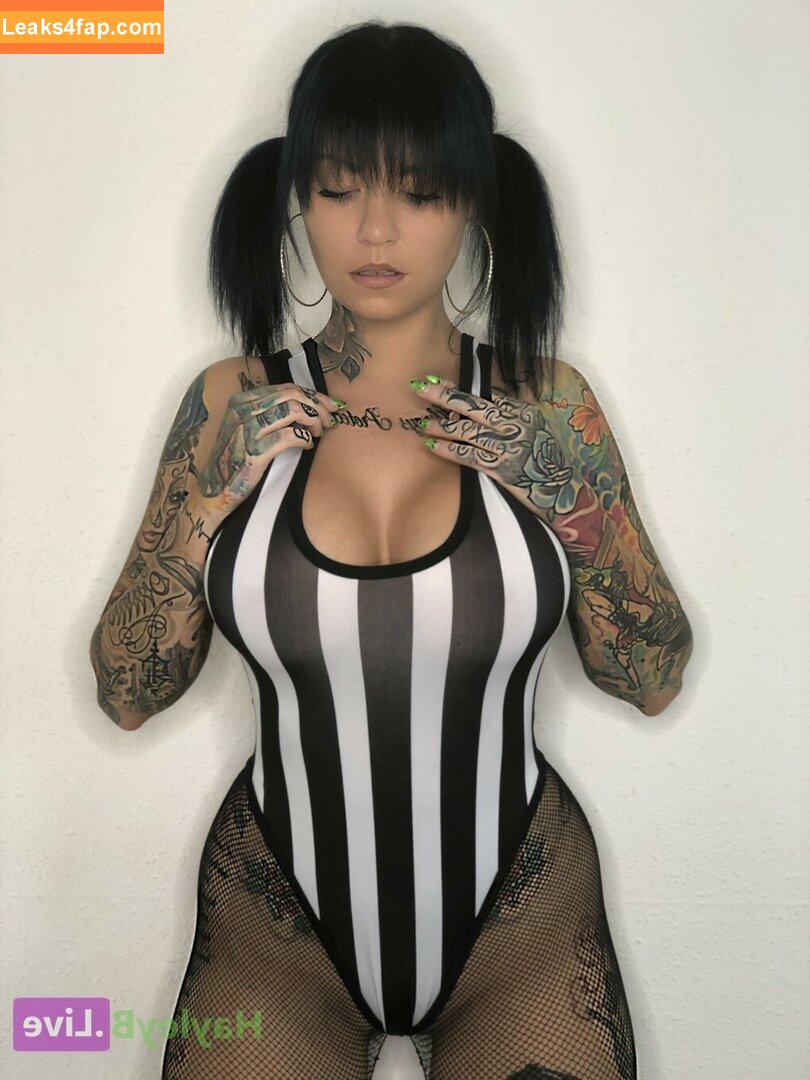 hayley_b / Ms_hayley_b / TheHayleyB leaked photo photo #0518