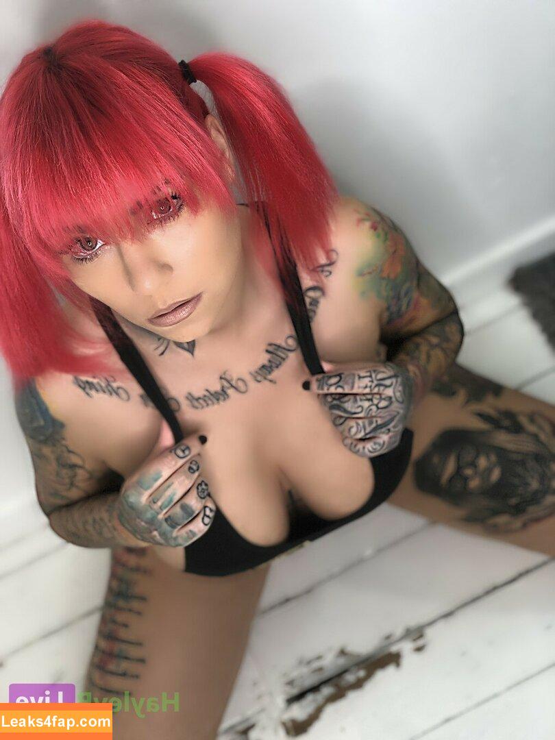 hayley_b / Ms_hayley_b / TheHayleyB leaked photo photo #0519