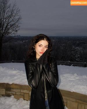 Hayley Benson photo #0012