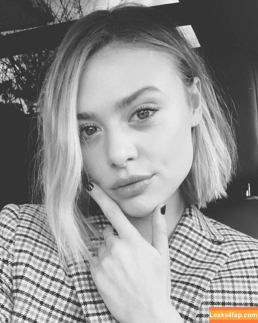 Hayley Erin / hayleyerin13 leaked photo photo #0005