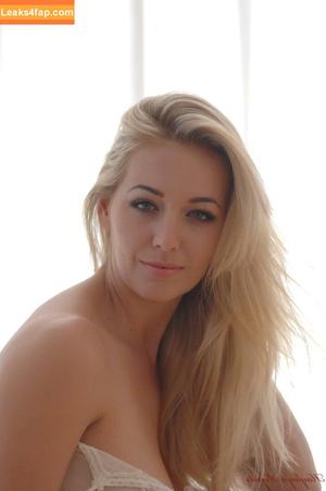 Hayley-Marie Coppin photo #0892