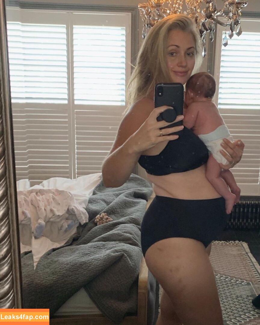 Hayley McQueen / mcqueenhayley / megamcqueen leaked photo photo #0029