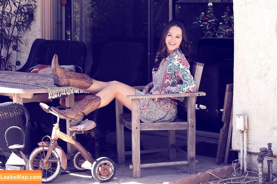 Hayley Orrantia / hayleyorrantia leaked photo photo #0068