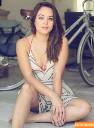 Hayley Orrantia photo #0016