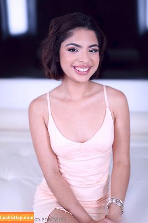 Hazel Heart photo #0331