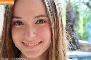 Hazel Moore фото #0449