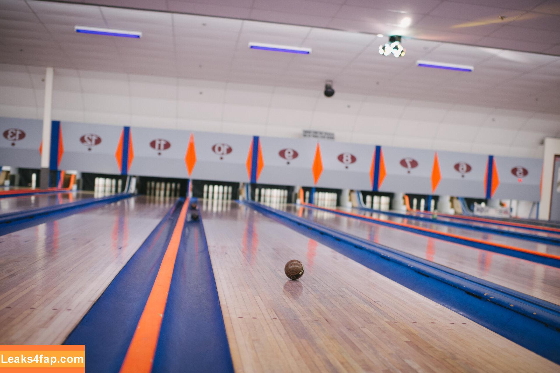Heather Bowling / heatherbowling_ leaked photo photo #0017