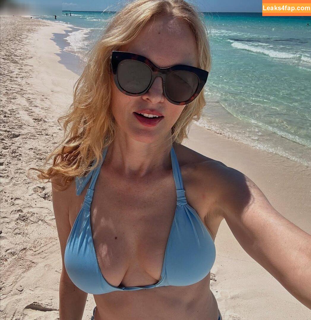 Heather Graham / curlyjoeee / imheathergraham leaked photo photo #0424