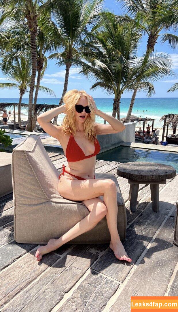 Heather Graham / curlyjoeee / imheathergraham leaked photo photo #0428