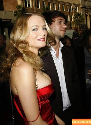 Heather Graham photo #0097