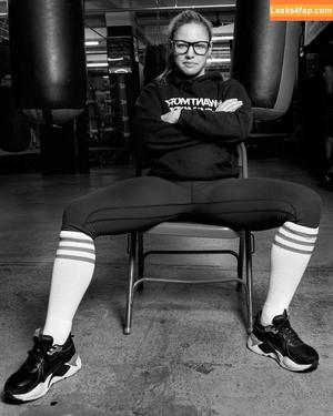 Heather Hardy photo #0020