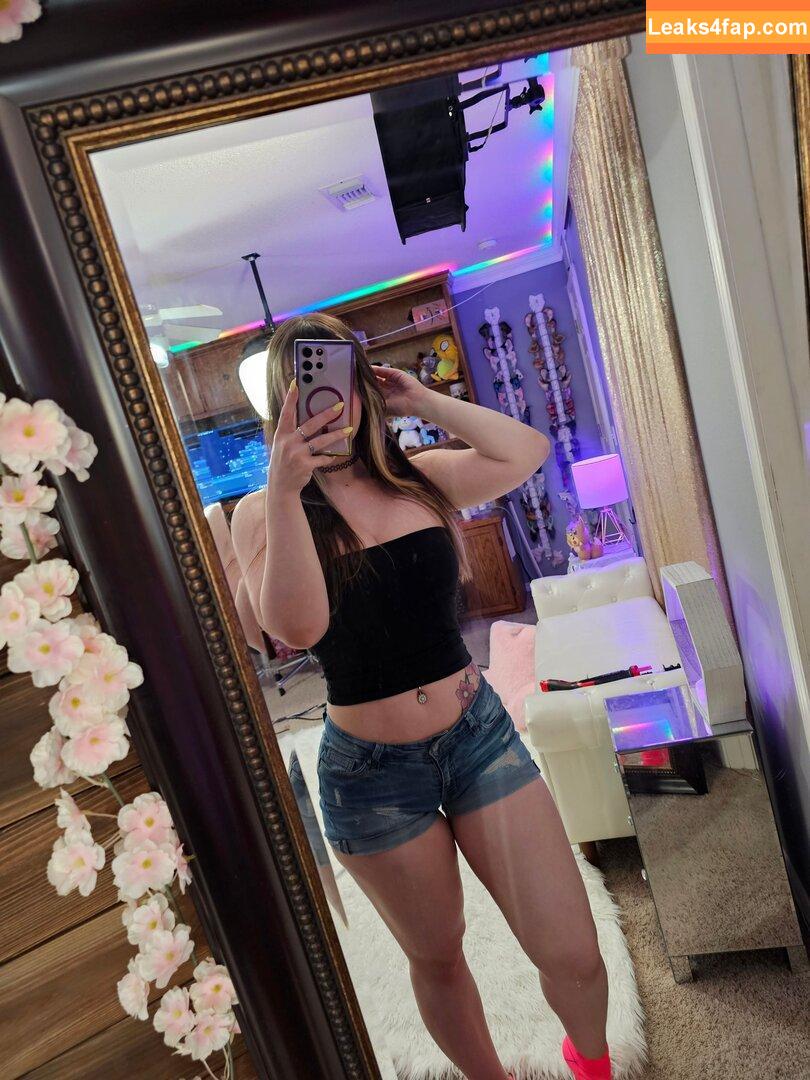 Heatherbby / missheatherbby / sakura_koneko_ leaked photo photo #0097